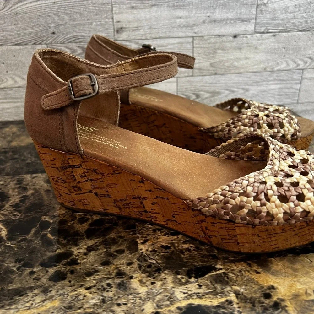 TOMS Platform Wedge Tan Stucco‎ Suede Woven Open Toe Cork Sandals Womens US 8